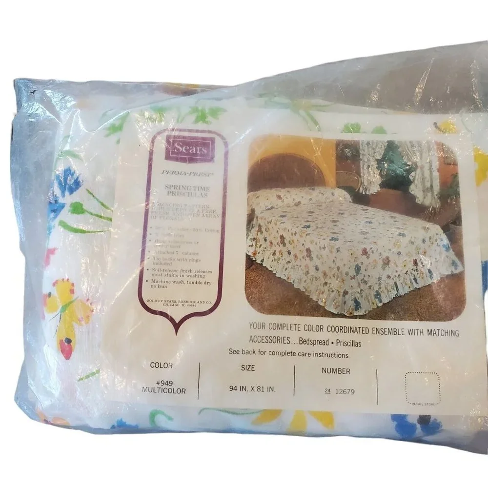 Vintage 70s Queen Spring Time Priscillas Floral Ruffle Trim Comforter‎ Curtains